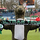 Lombardos jako maskot s šálou Ultras