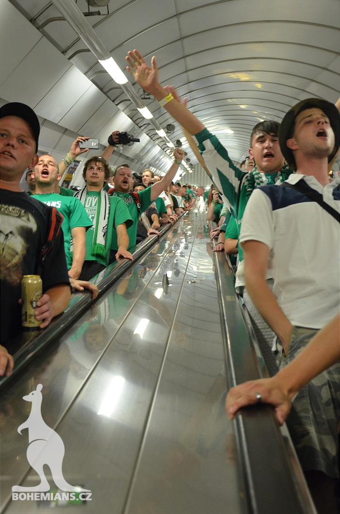 DĚNÍ NA TRIBUNÁCH: Sparta - Bohemians