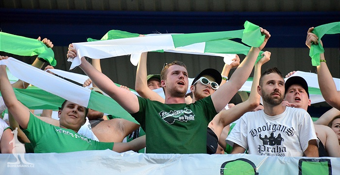 DĚNÍ NA TRIBUNÁCH: Sparta - Bohemians