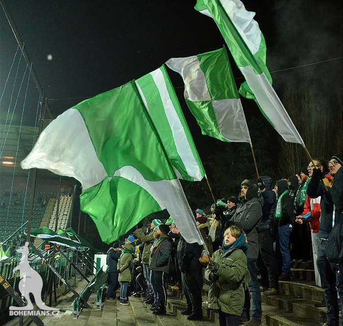 Dění na tribunách: Bohemians - Dukla
