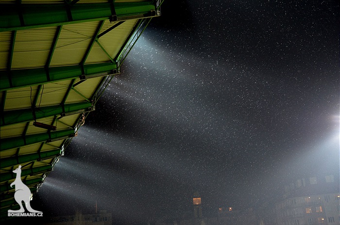 Dění na tribunách: Bohemians - Dukla