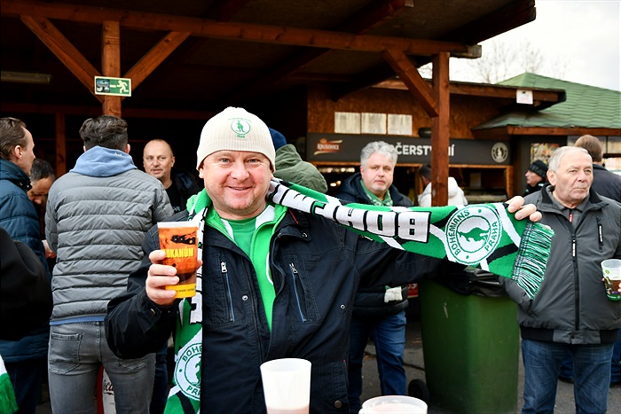 Dění na tribunách: Bohemians - Karviná