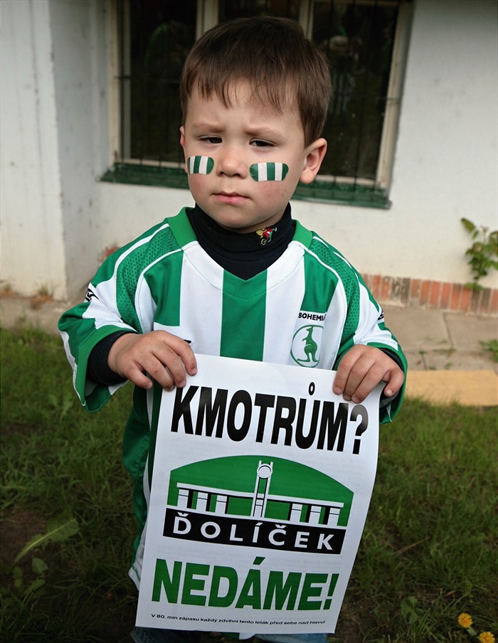 I těmhl berou Hrdlička a spol. Ďolíček