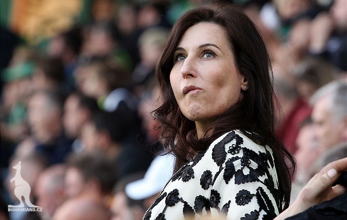 DĚNÍ NA TRIBUNÁCH: Bohemians - Slavia