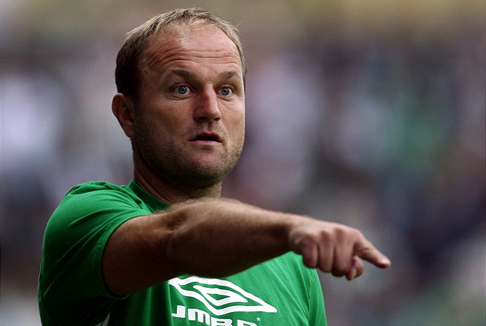 Pavel Hoftych čile pobíhal u lajny.