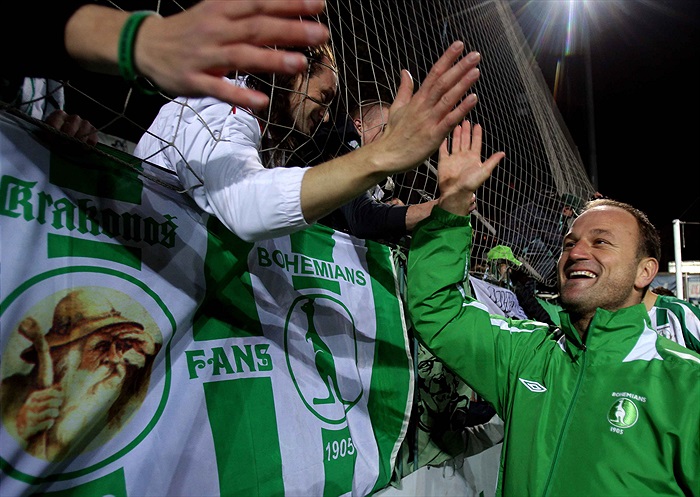 Hoftych děkuje fanouškům.