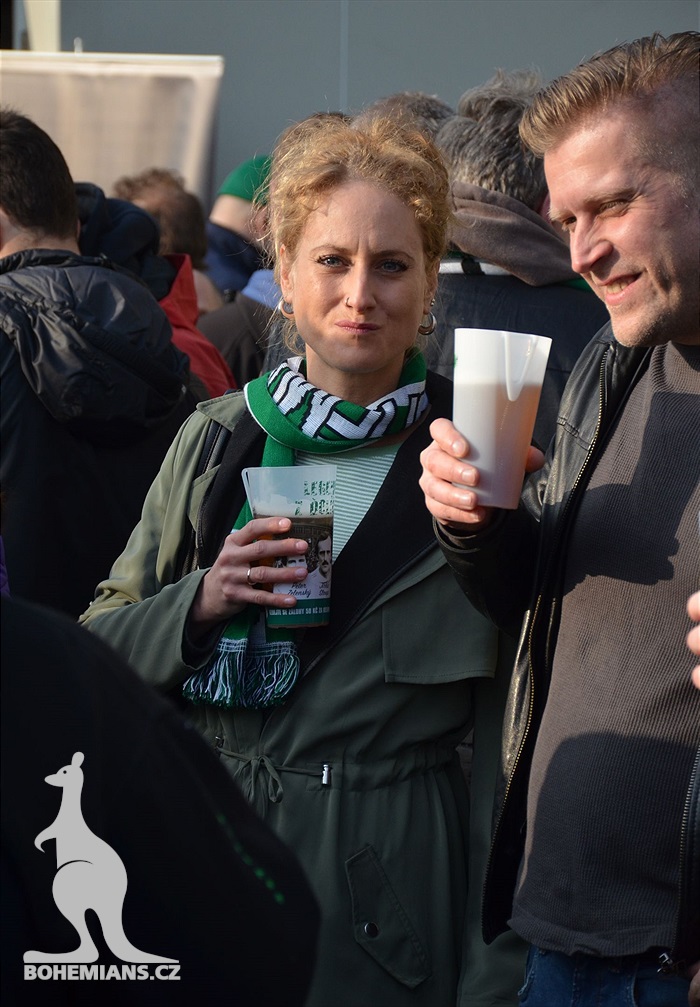 Bohemians - Plzeň 5:2, dění na tribunách