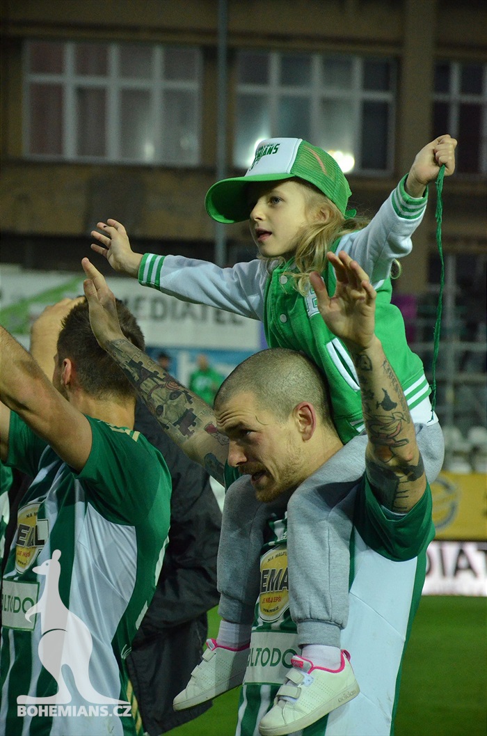 Bohemians - Plzeň 5:2, dění na tribunách