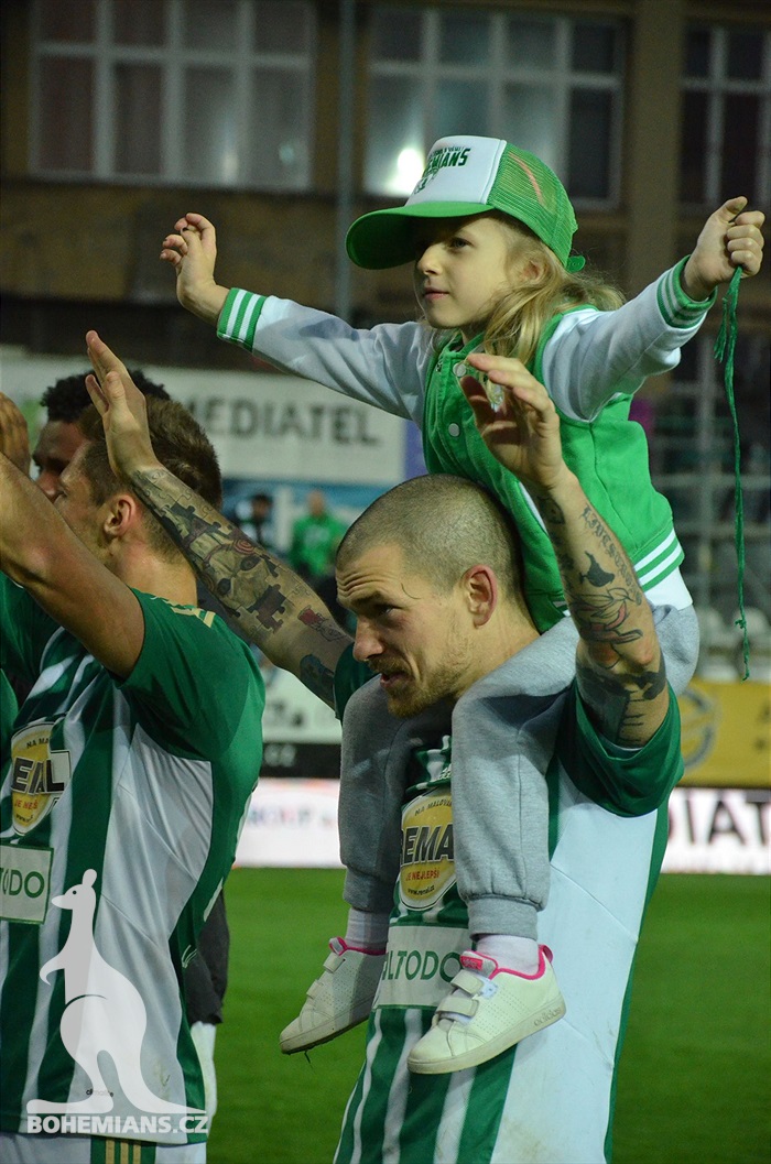 Bohemians - Plzeň 5:2, dění na tribunách