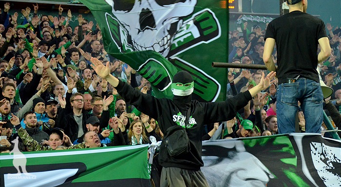 Bohemians - Plzeň 5:2, dění na tribunách