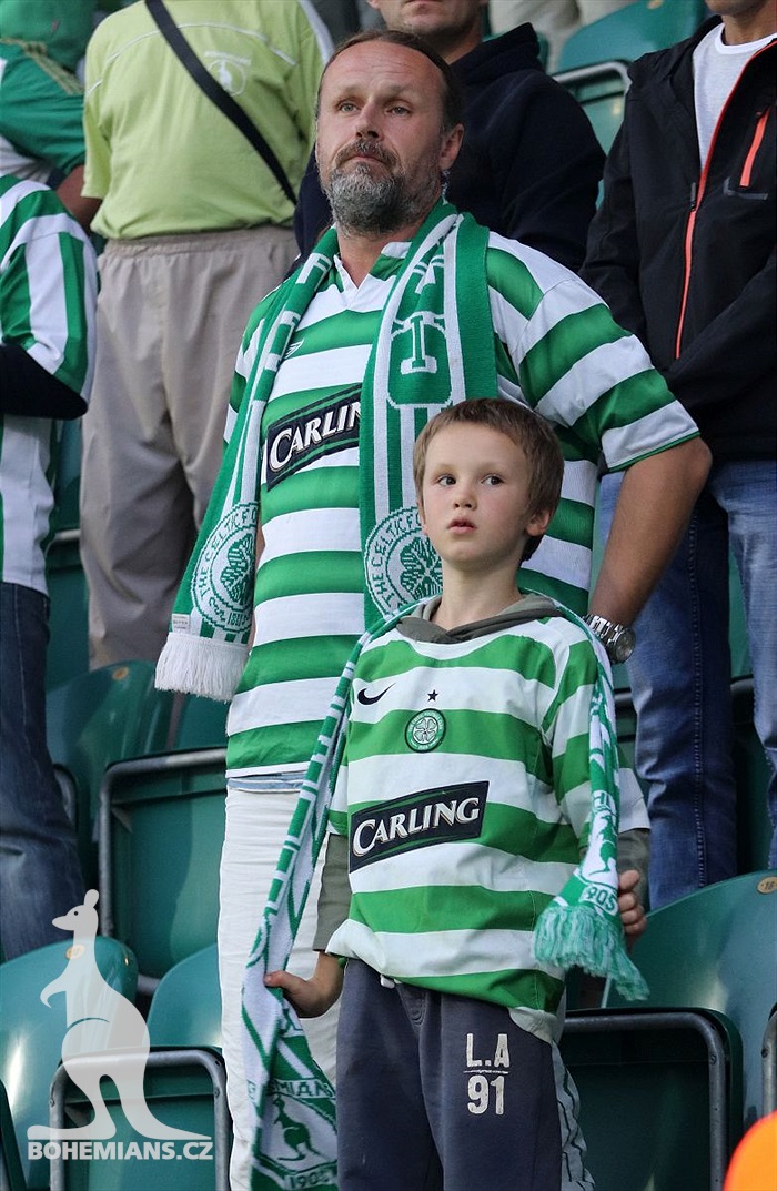 DĚNÍ NA TRIBUNÁCH: Bohemians - Slovácko