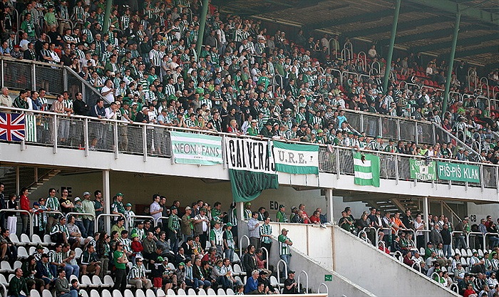 Fanoušci na Strahově.