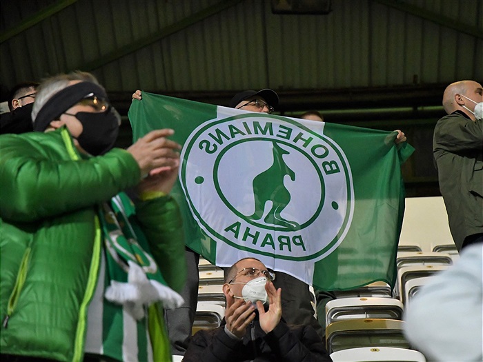 Dění na tribunách: Bohemians - Liberec