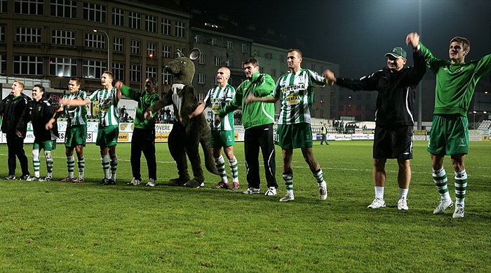 Děkovačka po utkání.