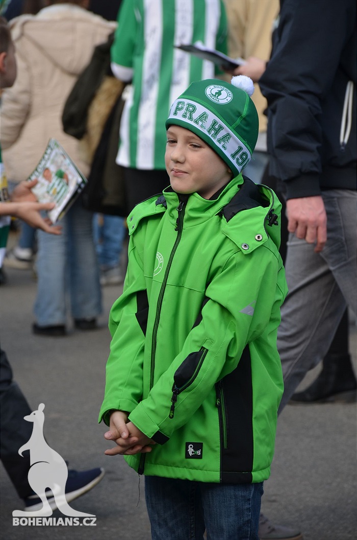 Dění na tribunách, Opava 2019