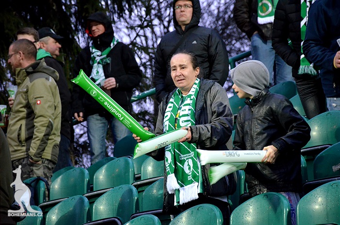 Dění na tribunách: Bohemians - Dukla