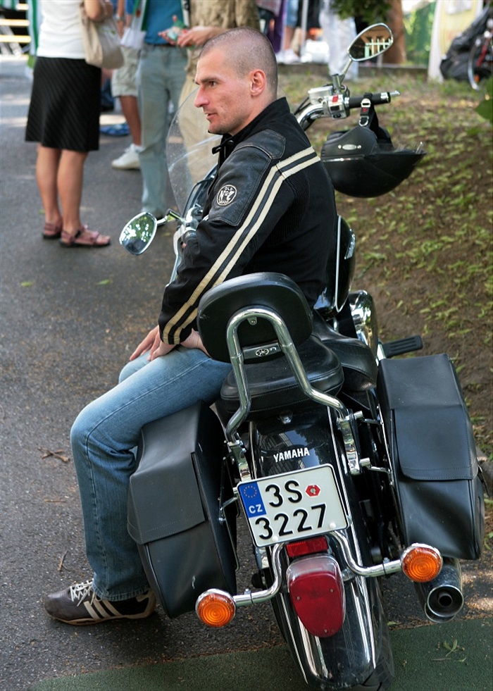 Marek Nikl se chystá na odjezd.