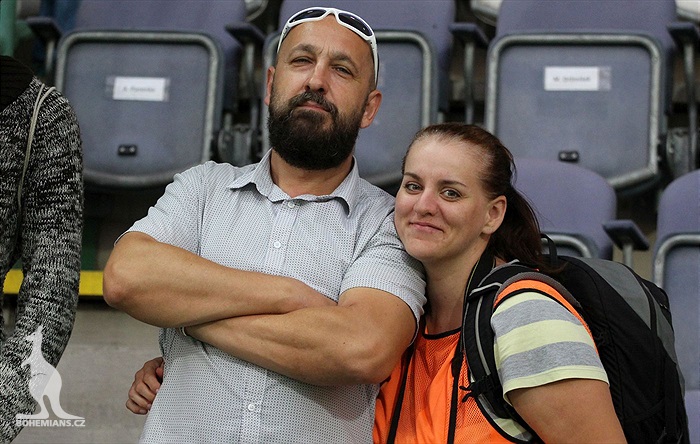 DĚNÍ NA TRIBUNÁCH: Bohemians - Slavia