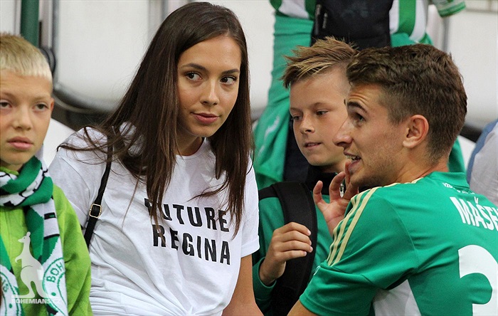 DĚNÍ NA TRIBUNÁCH: Bohemians - Slavia