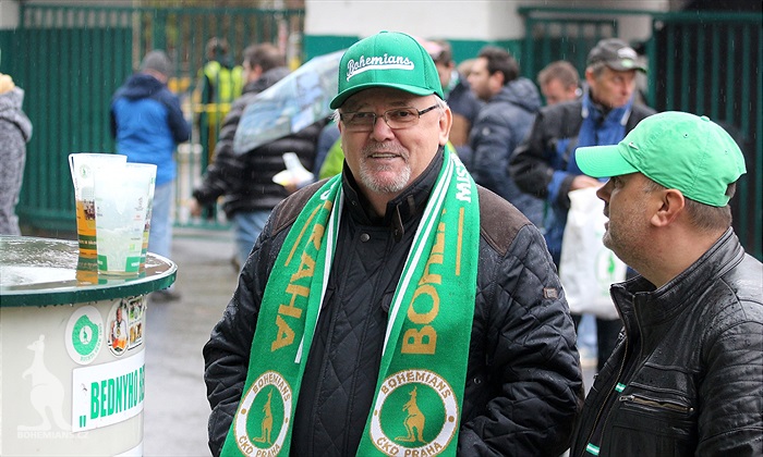 DĚNÍ NA TRIBUNÁCH: Bohemians - Teplice