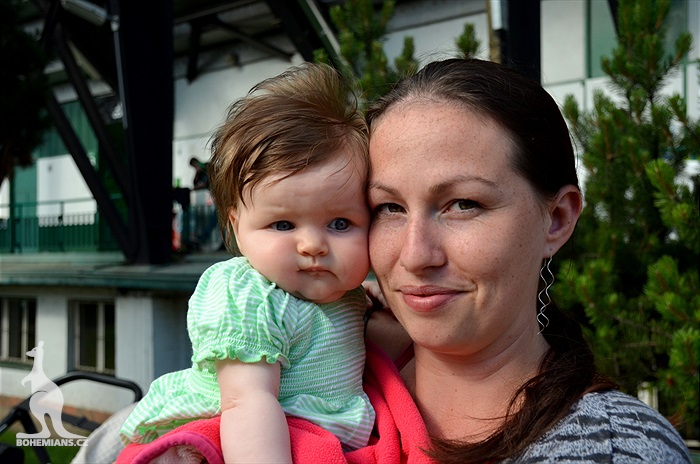 Dění na tribunách - Dětský den a utkání se Slovanem Bratislava