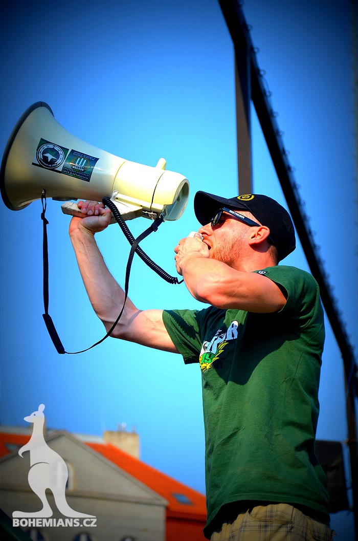 Dění na tribunách Bohemians - Jihlava 1:1