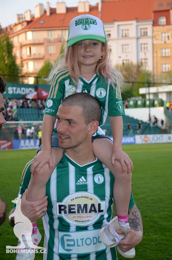 Dění na tribunách Bohemians - Jihlava 1:1