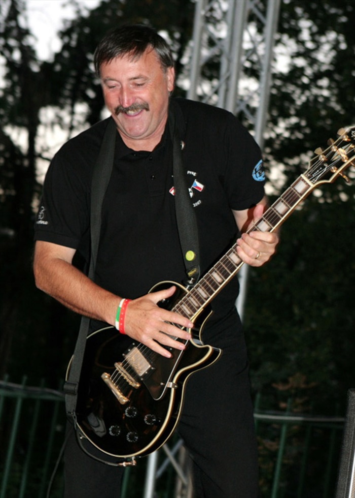 S fandy Bohemky a Slavie se bavili Tonda Panenka