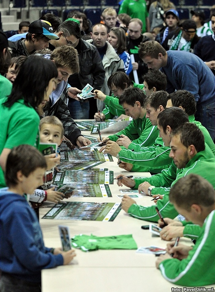INDOOR FOTBAL CUP 2010