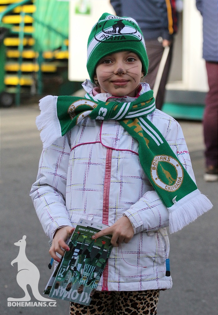 Dění na tribunách: Bohemians - Slovácko