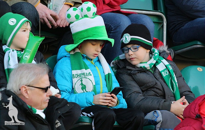 Dění na tribunách: Bohemians - Slovácko