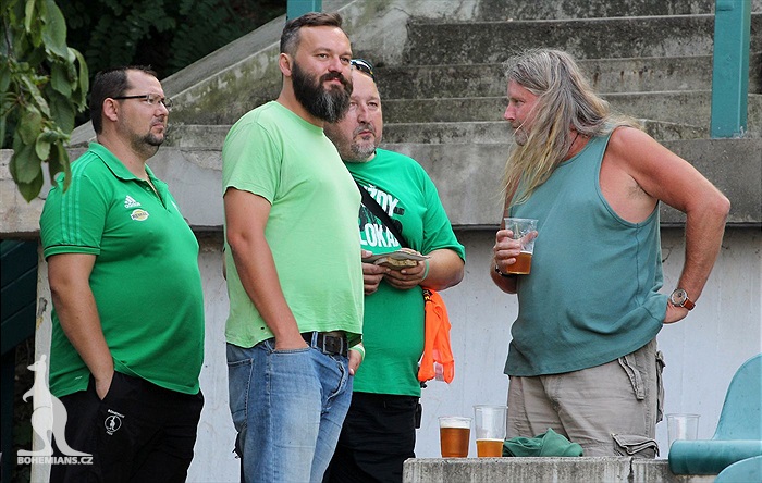 DĚNÍ NA TRIBUNÁCH: Dukla - Bohemians