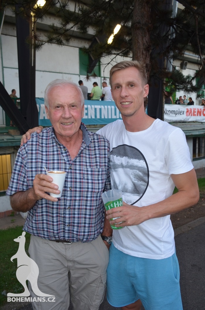 DĚNÍ NA TRIBUNÁCH: Bohemians - Jablonec
