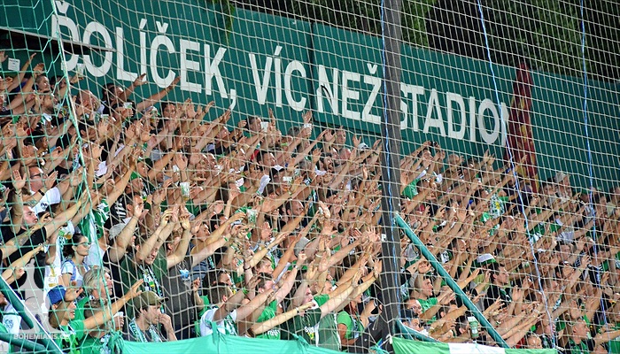 DĚNÍ NA TRIBUNÁCH: Bohemians - Jablonec