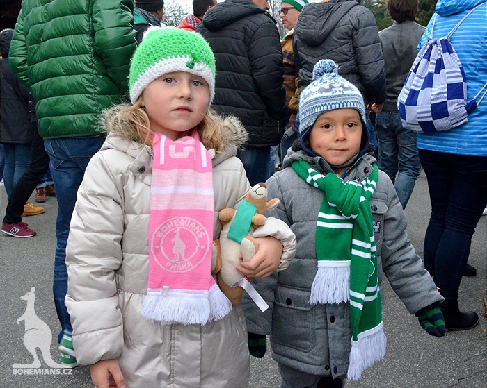 Dění na tribunách: Bohemians - Zlín