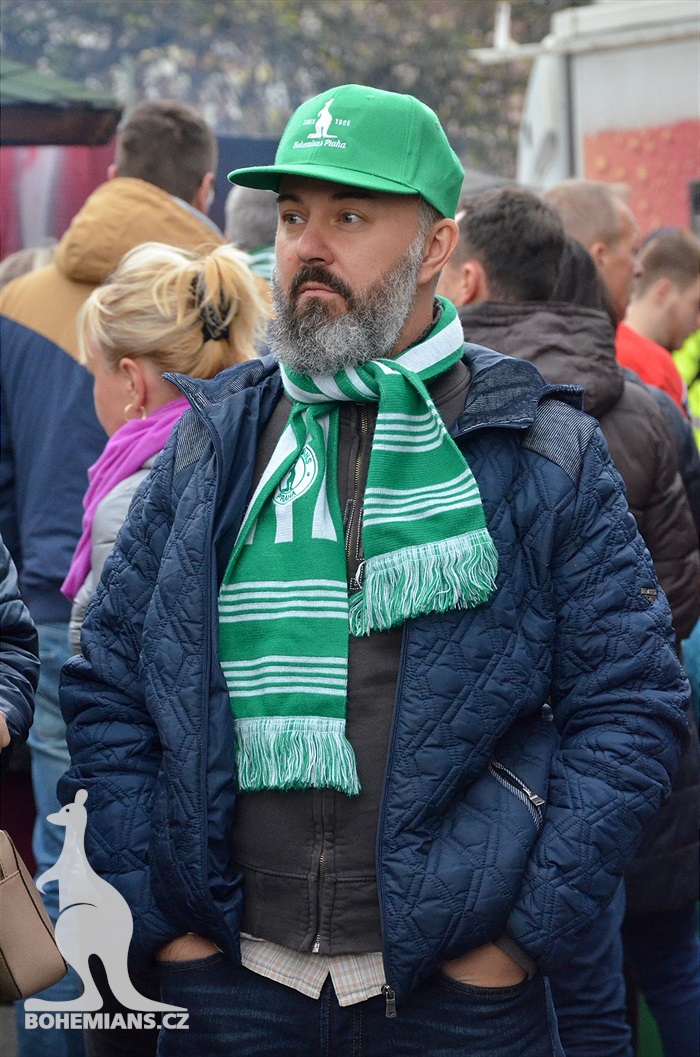 Dění na tribunách: Bohemians - Zlín