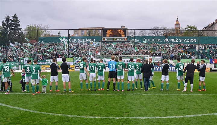 Bohemka TV: Oslava hráčů v kabině