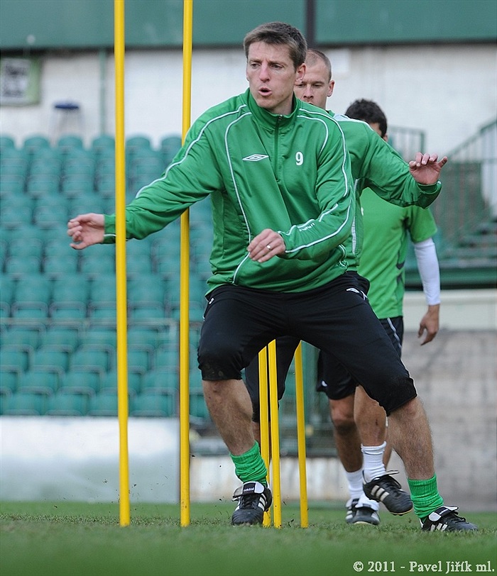 Předzápasový trénink v Ďolíčku. Bohemka se připravuje na Příbram.