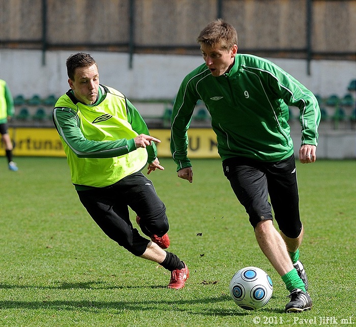 Předzápasový trénink v Ďolíčku. Bohemka se připravuje na Příbram.