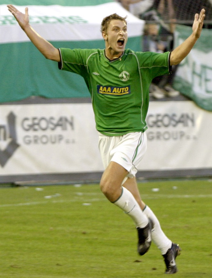 David Střihavka právě dostal Bohemku do vedení v podzimním utkání (2:0)