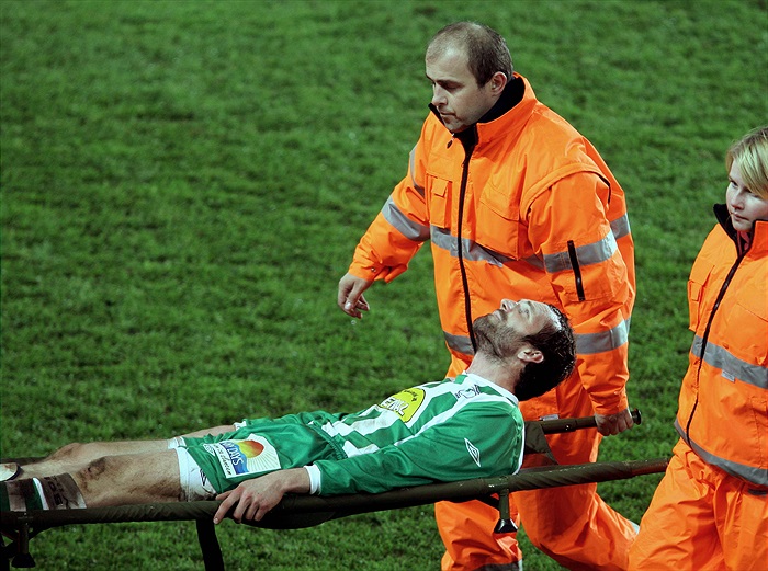 Zraněný Kunášek.