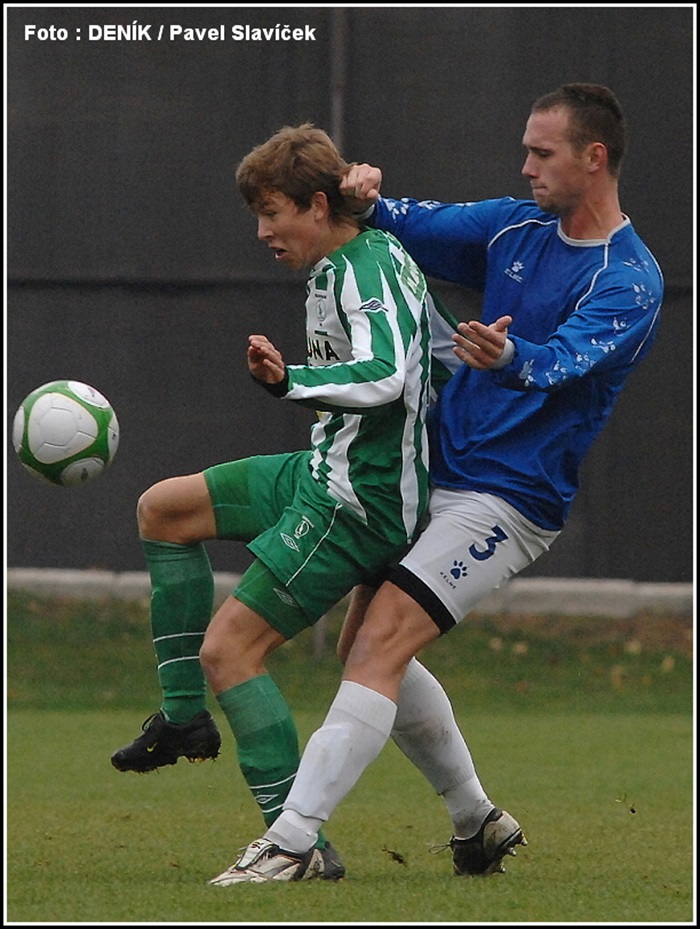 Kavka se dere za balonem