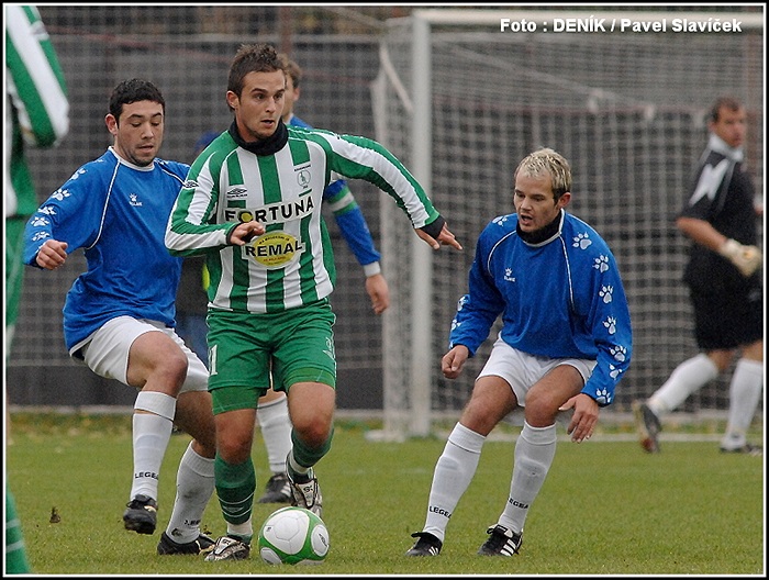 Augustín vede míč