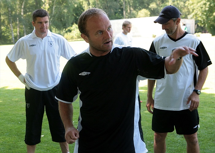 Pavel Hoftych udílí pokyny.