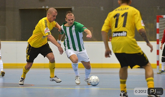 Futsal vs Fotbal 8:1 (4:0)