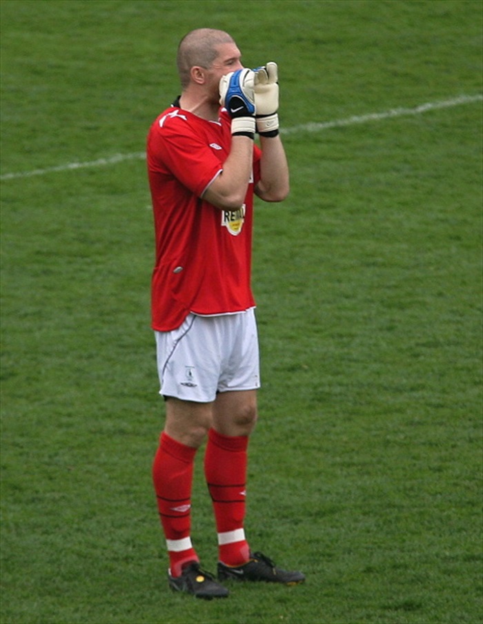 Radek Sňozík volá do dáli.