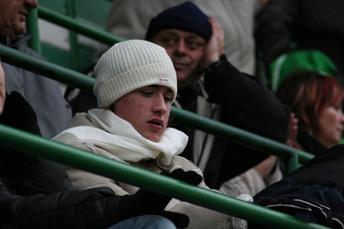 Ivan Hašek znovu jen na trinuně. Koleno mu opět uteklo, uvidíme ho až na jaře.