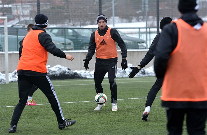 Do čtvrtečního tréninku se zapojil i Michal Švec