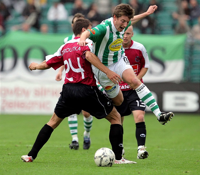 Jiří Rychlík se probíjí přes jihočeskou hradbu.