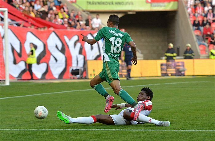 SK Slavia Praha - Bohemians Praha 1905 2:2 (1:2)